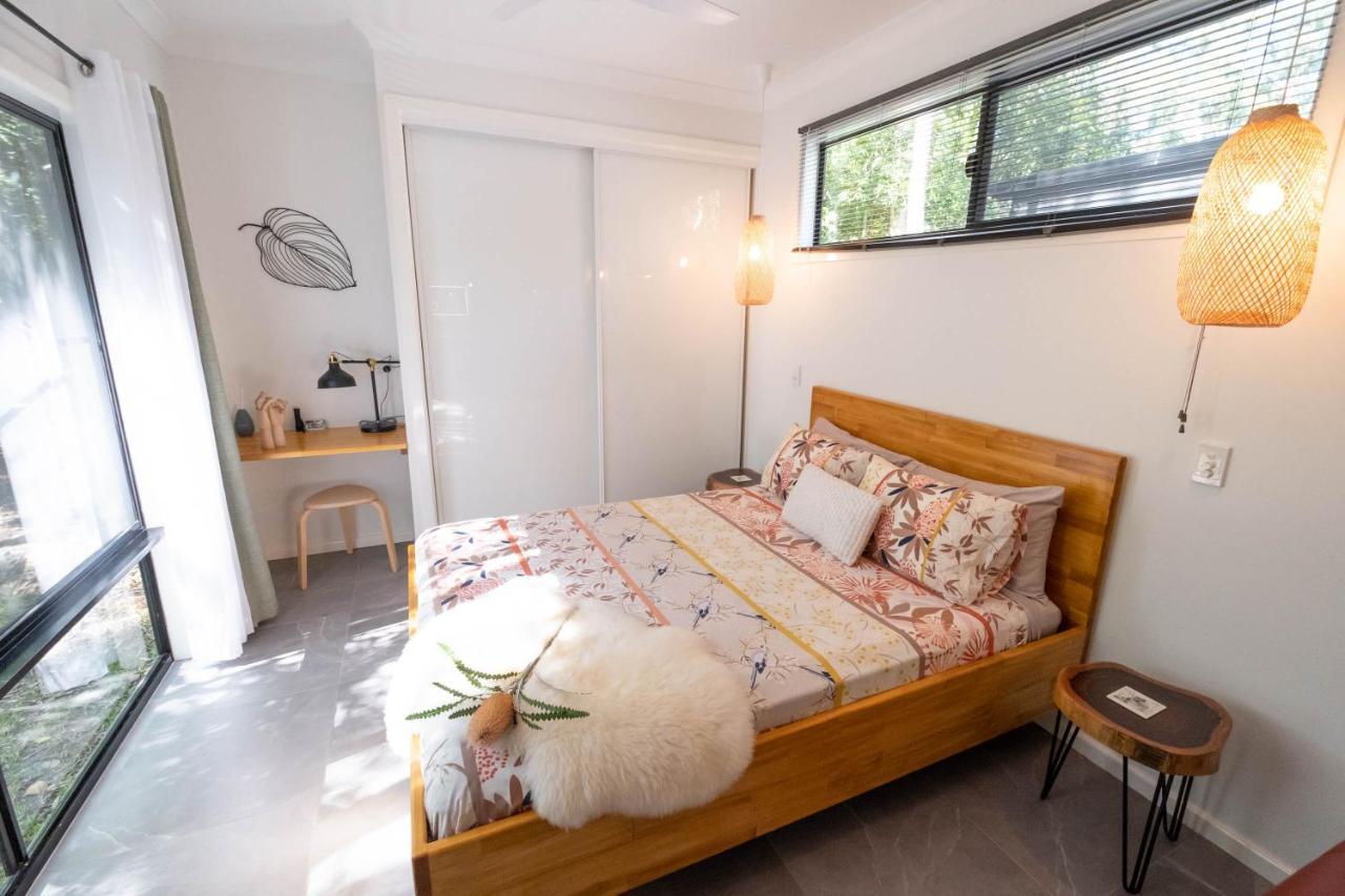 Airlie Beach Eco Cabins - Adults Only Екстер'єр фото