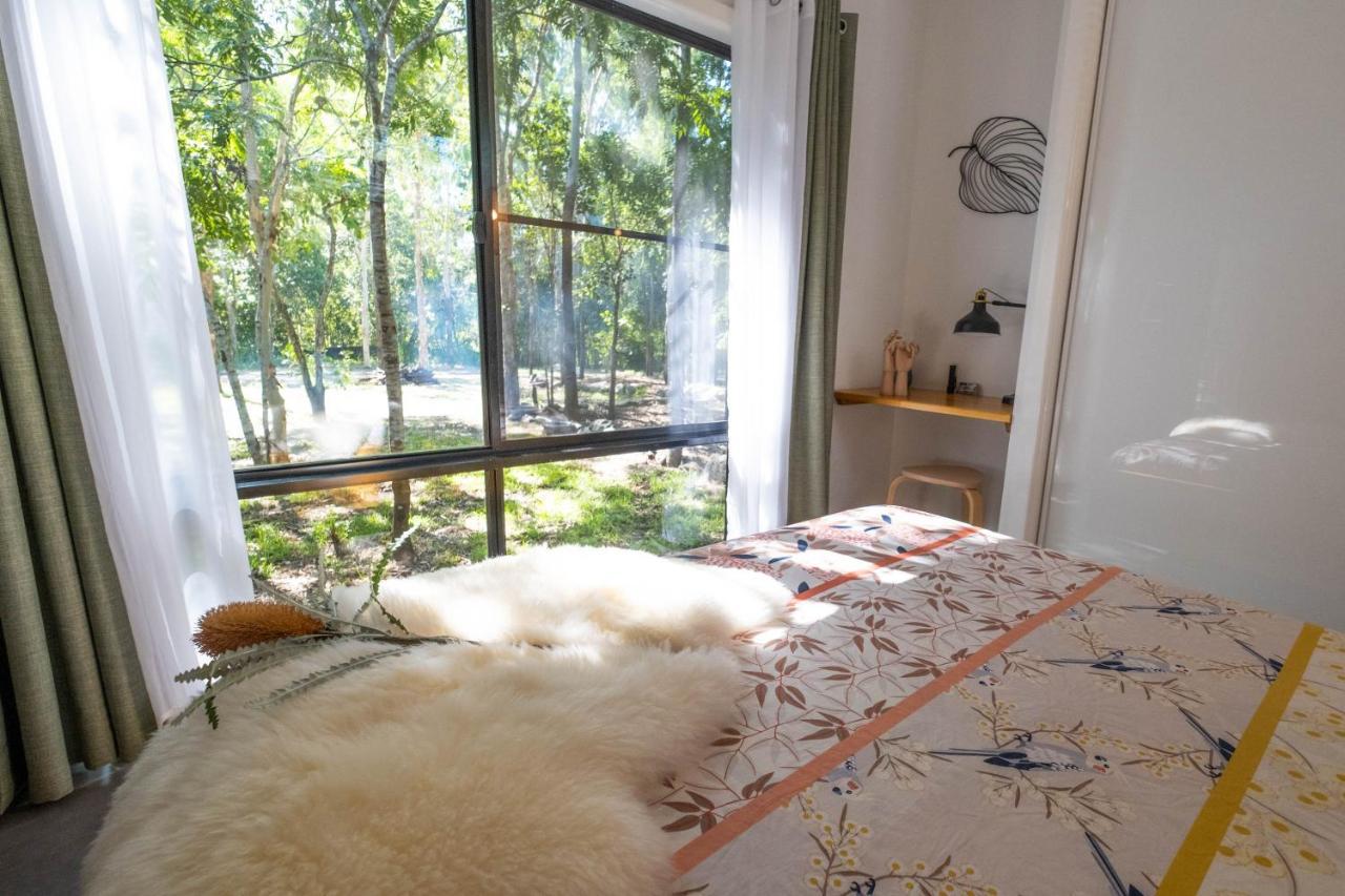 Airlie Beach Eco Cabins - Adults Only Екстер'єр фото